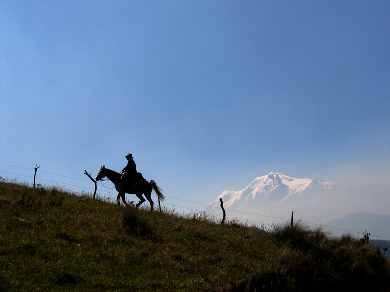 Horseback riding to Ventanas